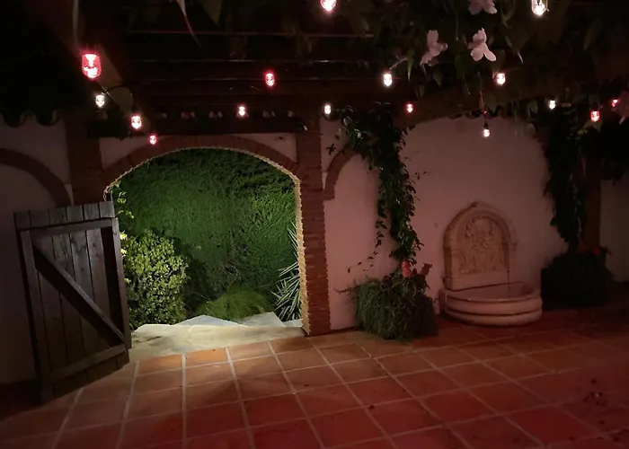 Villa With A Big Garden And Heated Pool